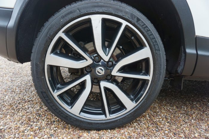 Nissan Qashqai No Deposit Finance 14